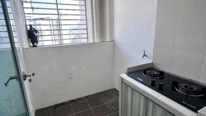Servis Apartment untuk Dijual di Straits Garden Residence - Ms. Lim - Kitchen - PropertyGuru.com.my