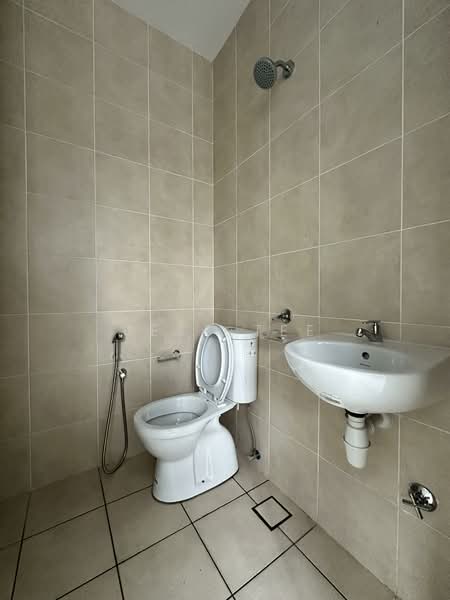Semi-Detached House for Sale in Shah Alam (Selangor) - Jess Tee - Bathroom - PropertyGuru.com.my