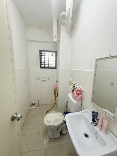 Apartment for Sale at Vista Seri Alam - Lex Hiew - PropertyGuru.com.my