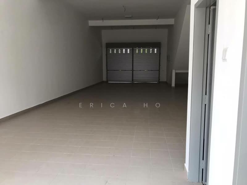 Shop for Rent in Bandar Uda Utama (Johor Bahru) - Erica Ho - Interior - PropertyGuru.com.my