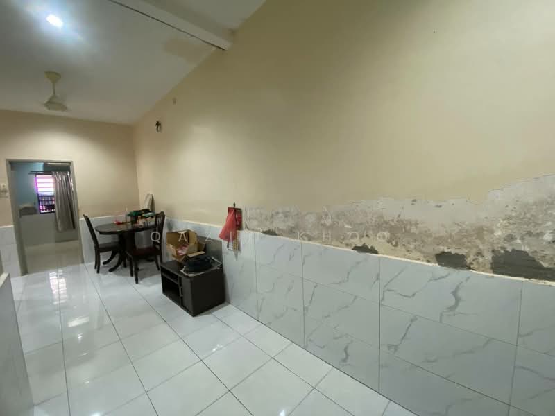 1-storey Terraced House for Sale in Pengkalan Pegoh (Ipoh) - Qazin Khoo - Dining Room - PropertyGuru.com.my