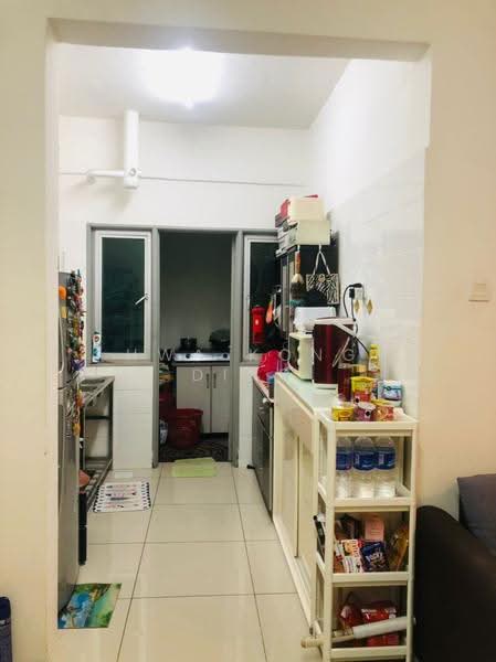 Kediaman Servis untuk Dijual di Silk Residence - Hwa Kong Ding - Kitchen - PropertyGuru.com.my