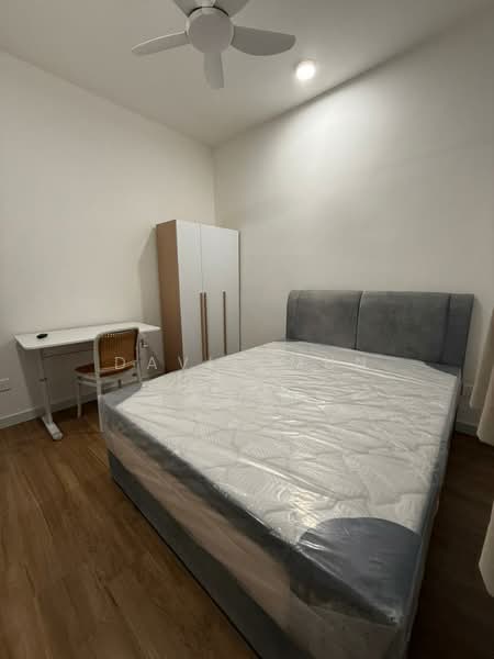Servis Apartment untuk Disewa di Helix2 @ PJ South - David Mun - Bedroom - PropertyGuru.com.my