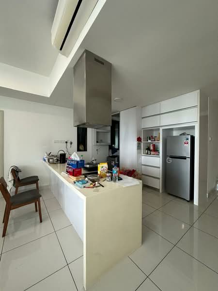 Service Residence for Sale at Southkey Mosaic - Seiya Liang - Kitchen - PropertyGuru.com.my
