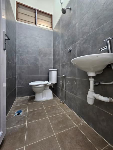 Rumah Berkembar untuk Dijual di Taman Sinar Intan (Sungai Petani) - YY Koay - Bathroom - PropertyGuru.com.my