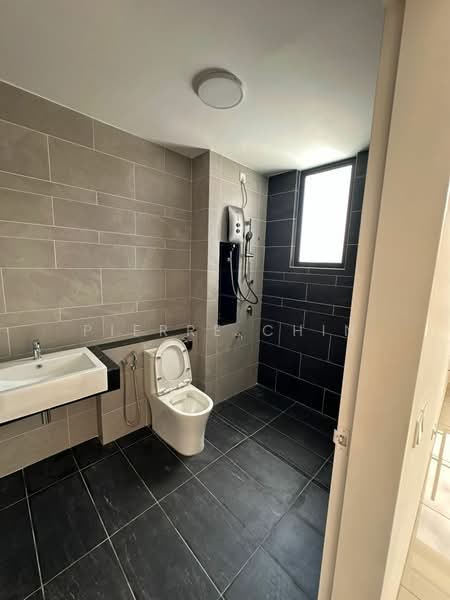 Rumah Teres 2 Tingkat untuk Disewa di Johor Bahru (Johor) - Pierre Chin - Bathroom - PropertyGuru.com.my