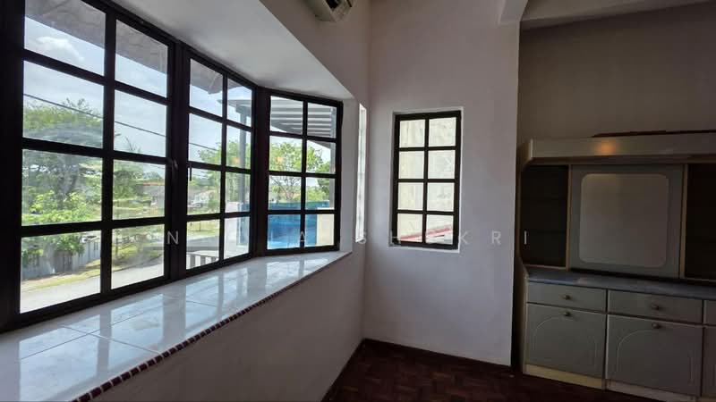 Rumah Teres 2 Tingkat untuk Dijual di Seksyen 8 (Shah Alam) - Nadia Shukri - Interior - PropertyGuru.com.my