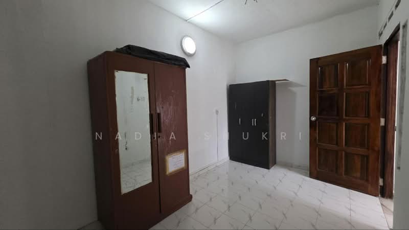 Rumah Teres 2 Tingkat untuk Dijual di Seksyen 8 (Shah Alam) - Nadia Shukri - Interior - PropertyGuru.com.my