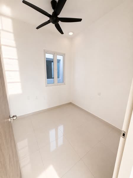 Untuk Disewa - QuayWest Residence