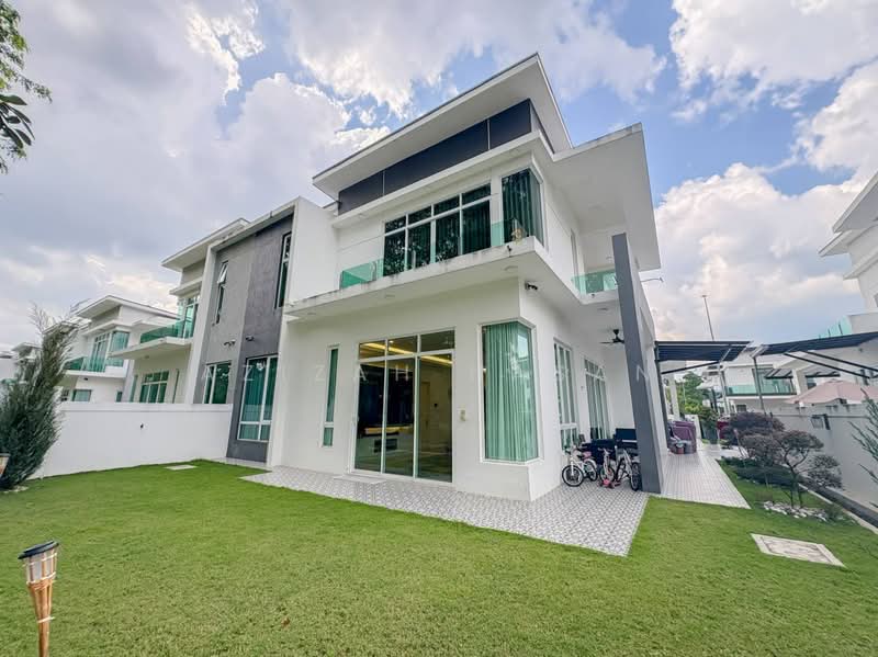 Rumah Berkembar untuk Dijual di Seremban (Negeri Sembilan) - Azizah Hasan - Exterior - PropertyGuru.com.my