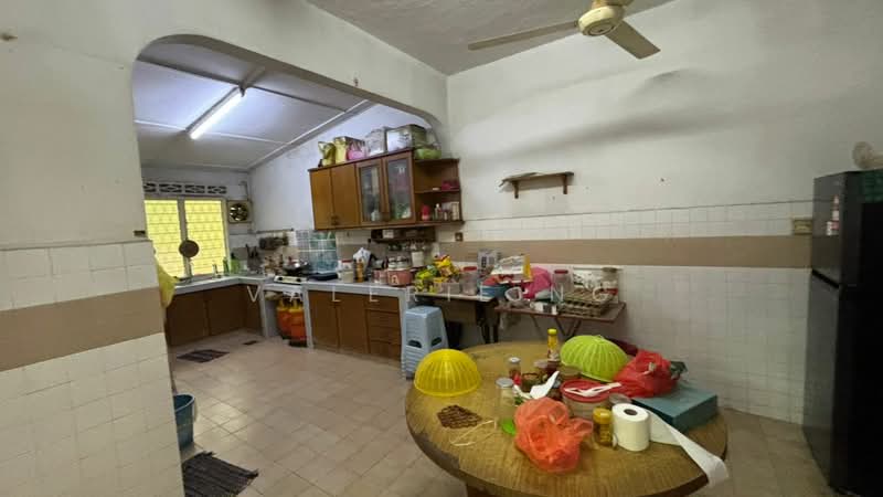 2-storey Terraced House for Sale in Taman Bukit Maluri (Kepong) - Valerie Ng - Kitchen - PropertyGuru.com.my