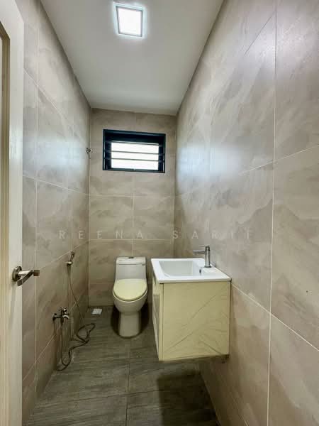 Bungalow for Sale in Shah Alam (Selangor) - Reena Sarif - Bathroom - PropertyGuru.com.my