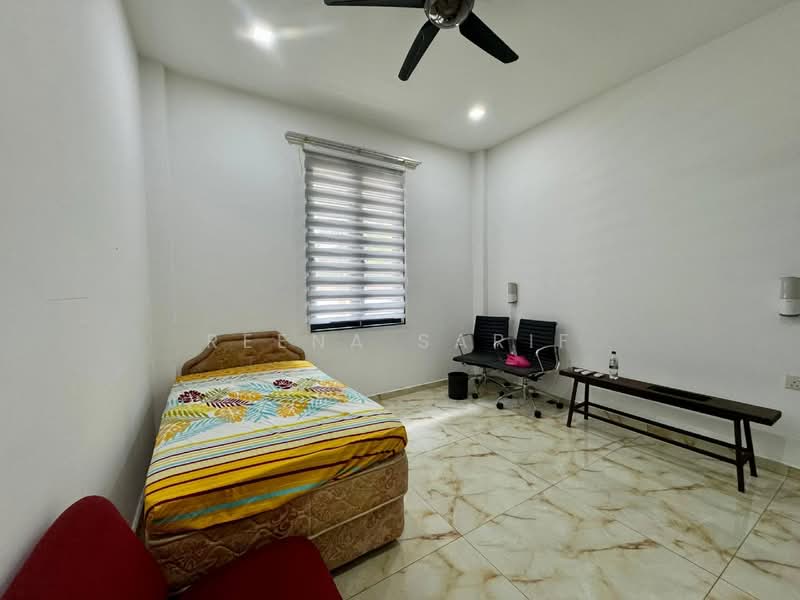 Bungalow for Sale in Shah Alam (Selangor) - Reena Sarif - Bedroom - PropertyGuru.com.my