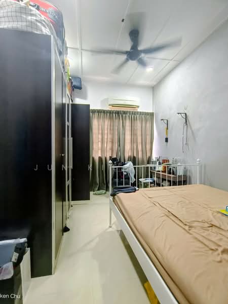 2-storey Terraced House for Rent in Sungai Long (Bandar Sungai Long) - Jun Kien Chu - Bedroom - PropertyGuru.com.my