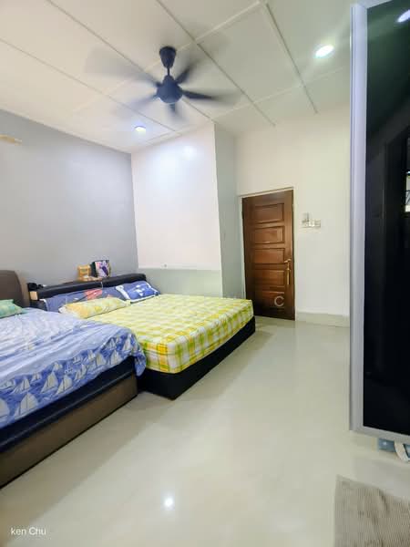 2-storey Terraced House for Rent in Sungai Long (Bandar Sungai Long) - Jun Kien Chu - Bedroom - PropertyGuru.com.my