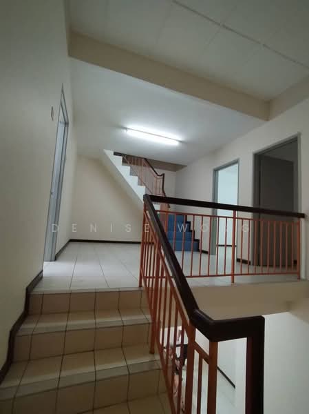 Rumah Teres 2.5 Tingkat untuk Dijual di Taman Usahawan (Kepong) - Denise Wong - Corridor - PropertyGuru.com.my