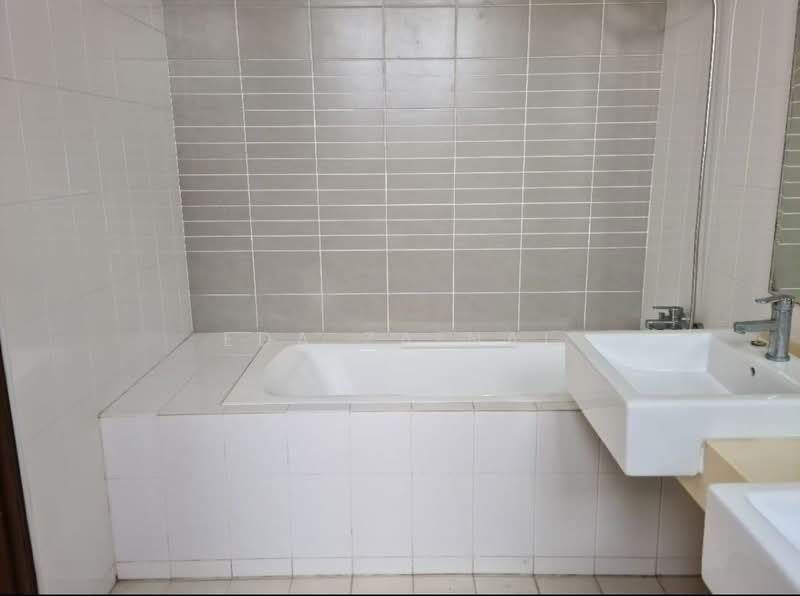2-storey Terraced House for Sale in Putrajaya (Putrajaya) - Eda Zainal - Bathroom - PropertyGuru.com.my