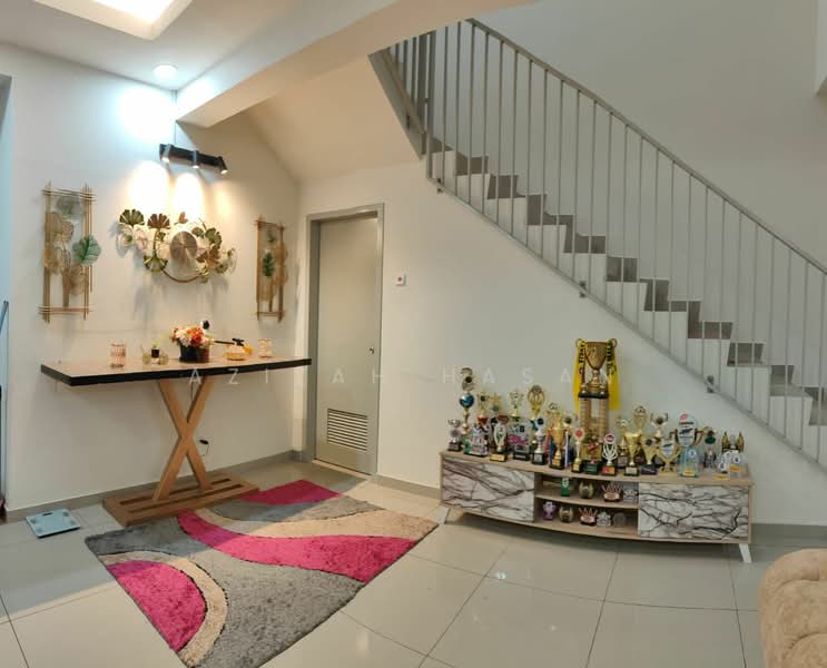 Rumah Teres 2 Tingkat untuk Dijual di Sepang (Selangor) - Azizah Hasan - PropertyGuru.com.my