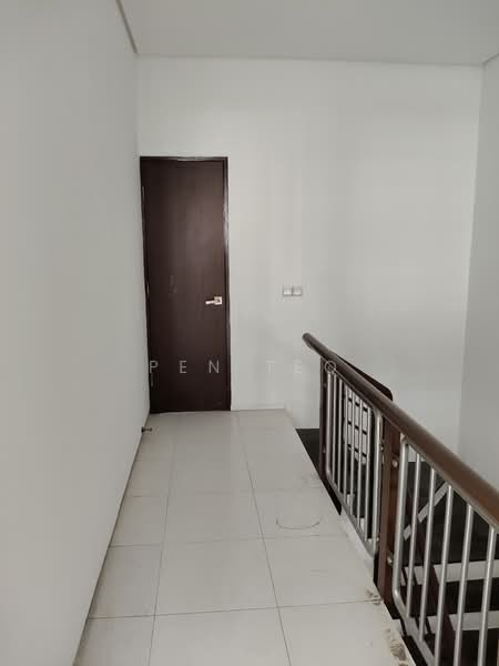 Semi-Detached House for Sale in Bayan Baru (Penang) - Pen Teo - 2nd Floor 2 Doors Master Bedroom Corrido - PropertyGuru.com.my