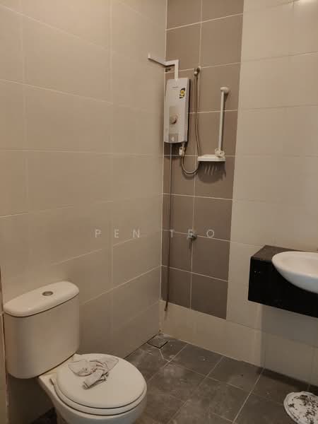 Semi-Detached House for Sale in Bayan Baru (Penang) - Pen Teo - 1st Floor Common Bathroom - PropertyGuru.com.my