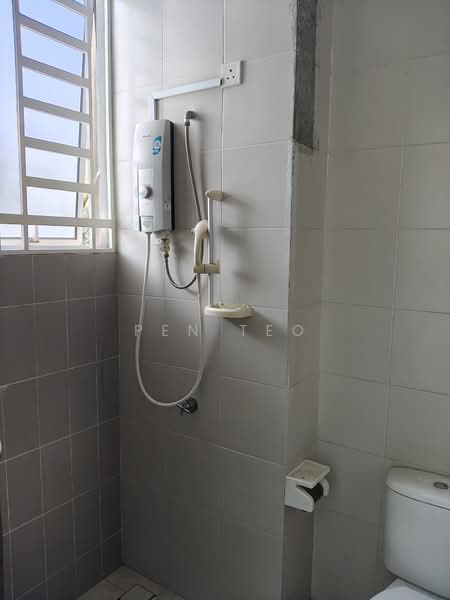 Semi-Detached House for Sale in Bayan Baru (Penang) - Pen Teo - Master Bedroom Attached Bathroom - PropertyGuru.com.my