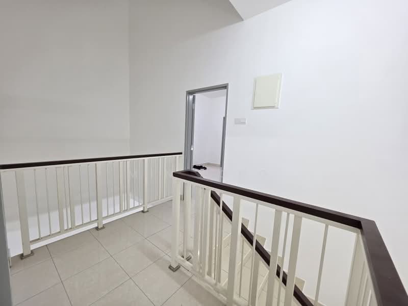 2-storey Terraced House for Sale in Johor Bahru (Johor) - Min Kong - Corridor - PropertyGuru.com.my