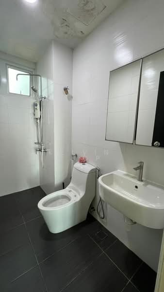 Service Residence for Rent at Twin Galaxy (Dwi Galaksi) - Kelvin Chop - Bathroom - PropertyGuru.com.my
