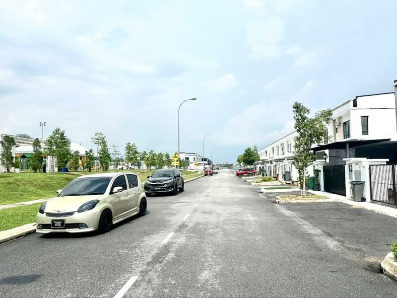 2-storey Terraced House for Sale in Semenyih (Selangor) - HjLim . - Exterior - PropertyGuru.com.my
