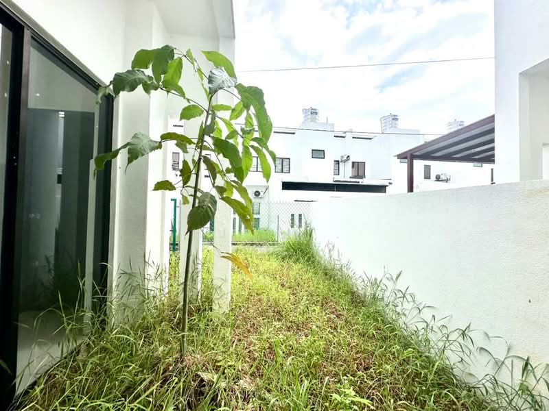 2-storey Terraced House for Sale in Semenyih (Selangor) - HjLim . - Exterior - PropertyGuru.com.my