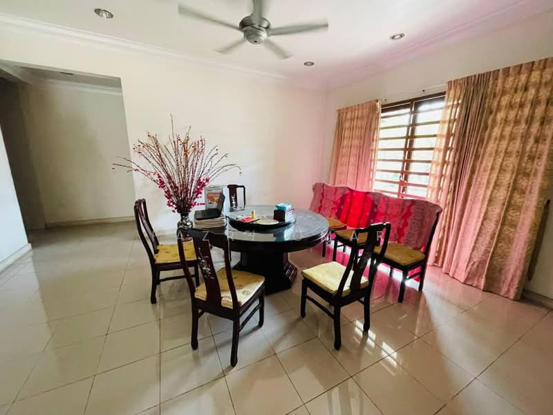 Rumah Teres 2 Tingkat untuk Dijual di Bukit Jelutong (Shah Alam) - Fazri Omar - PropertyGuru.com.my