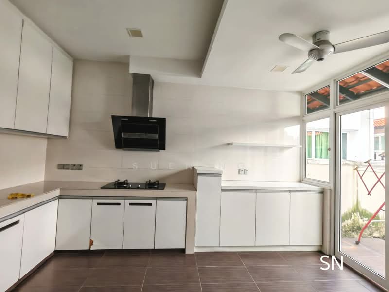 Rumah Berkembar untuk Disewa di Setia Eco Park (Setia Alam) - Suen Ng - Kitchen - PropertyGuru.com.my