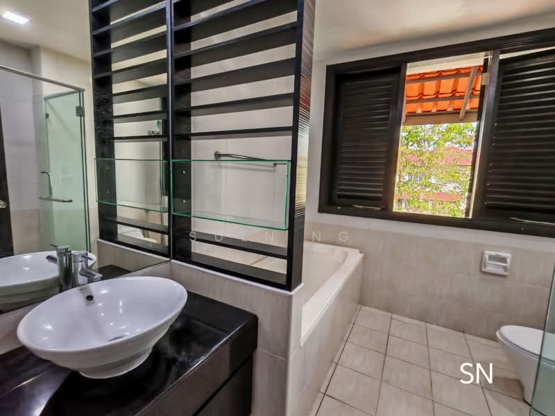 Rumah Berkembar untuk Disewa di Setia Eco Park (Setia Alam) - Suen Ng - Bathroom - PropertyGuru.com.my