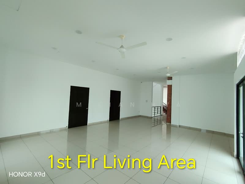 Bungalow for Sale in Bandar Bukit Tinggi (Klang) - Lim Kian Hwa - Living Room - PropertyGuru.com.my