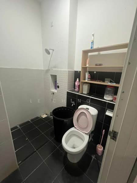 2-storey Terraced House for Rent in Iskandar Puteri (Nusajaya) (Johor) - Le Ching . - Bathroom - PropertyGuru.com.my