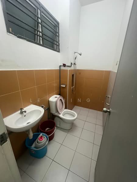 2-storey Terraced House for Rent in Iskandar Puteri (Nusajaya) (Johor) - Le Ching . - Bathroom - PropertyGuru.com.my