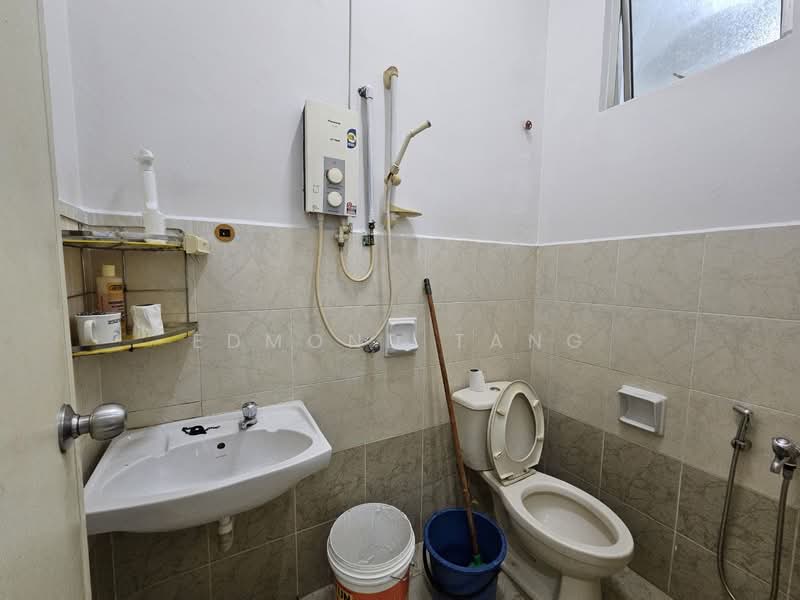 2-storey Terraced House for Rent in Bukit Indah (Iskandar Puteri (Nusajaya)) - Edmond Tang - Bathroom - PropertyGuru.com.my
