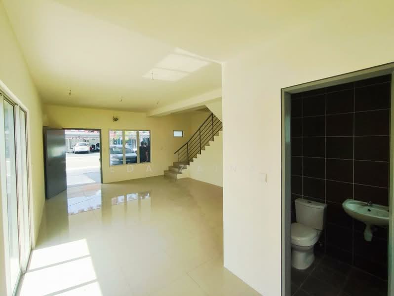 2-storey Terraced House for Sale in Kuala Selangor (Selangor) - Eda Zainal - Interior - PropertyGuru.com.my
