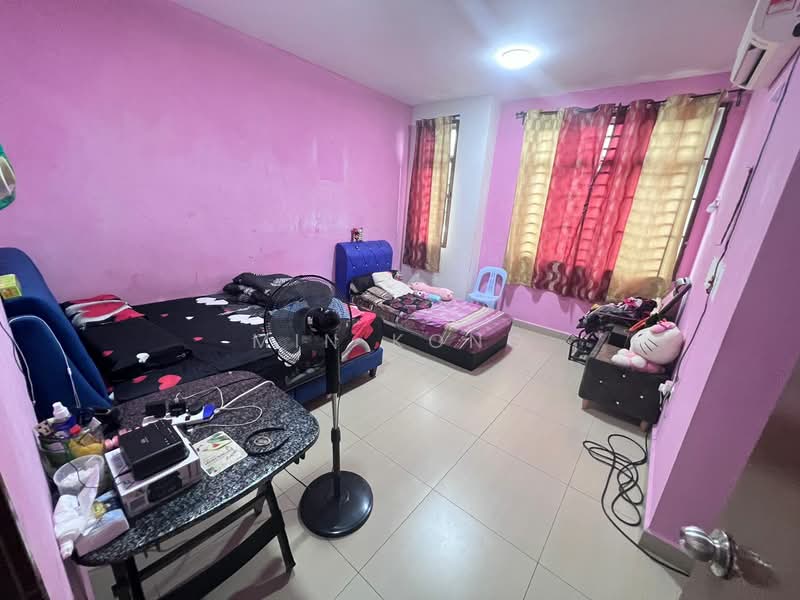 Rumah Teres 2 Tingkat untuk Dijual di Taman Puteri Wangsa (Ulu Tiram) - Min Kong - Bedroom - PropertyGuru.com.my