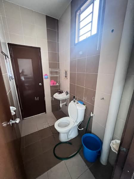 Rumah Teres 2 Tingkat untuk Dijual di Taman Puteri Wangsa (Ulu Tiram) - Min Kong - Bathroom - PropertyGuru.com.my