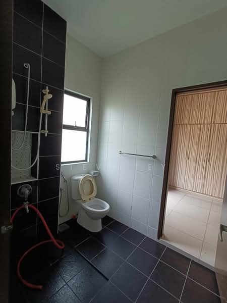 Semi-Detached House for Sale in Johor Bahru (Johor) - Steve Tey - Bathroom - PropertyGuru.com.my