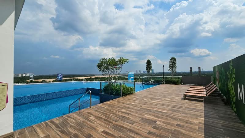 Service Residence for Rent at KR7 Residences - Kenny Gan - Pool - PropertyGuru.com.my