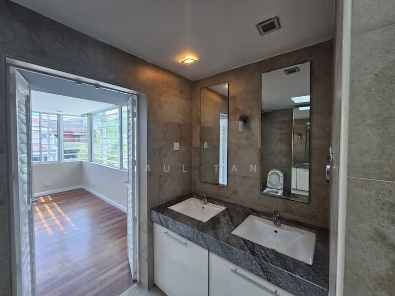 2-storey Terraced House for Sale in Bangsar (Kuala Lumpur) - Paul TAN - Bathroom - PropertyGuru.com.my
