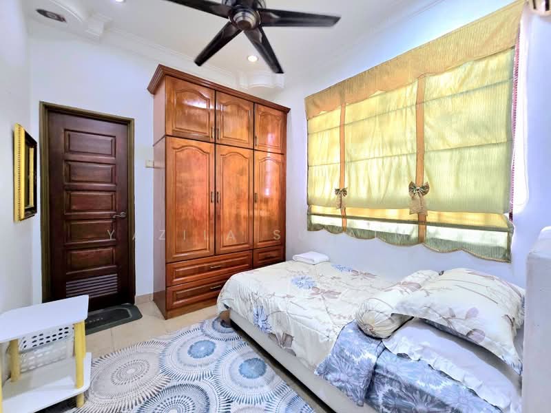 Semi-Detached House for Sale in D'Kayangan (Shah Alam) - Yazila Sulaimi - Bedroom - PropertyGuru.com.my