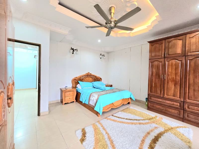 Semi-Detached House for Sale in D'Kayangan (Shah Alam) - Yazila Sulaimi - Bedroom - PropertyGuru.com.my
