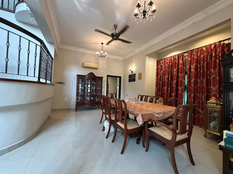 Bungalow for Sale in Usj 17 (Subang Jaya) - Aqil Kamal - PropertyGuru.com.my