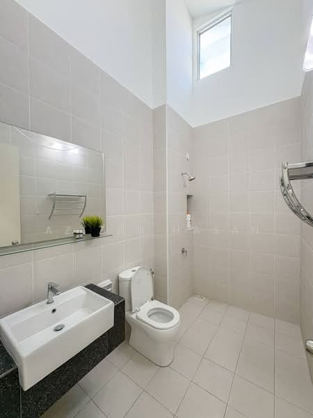 2-storey Terraced House for Sale in Eco Forest (Semenyih) - Azizah Hasan - Bathroom - PropertyGuru.com.my
