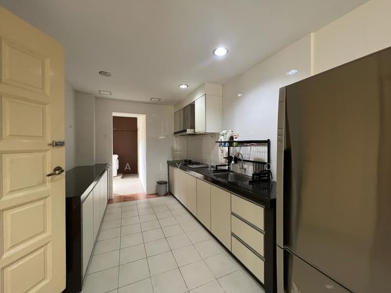 Semi-Detached House for Rent in Batu Ferringhi (Penang) - Sally Khoo - Kitchen - PropertyGuru.com.my