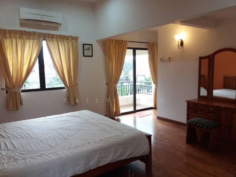 Semi-Detached House for Rent in Batu Feringghi (Penang) - Sally Khoo - Bedroom - PropertyGuru.com.my