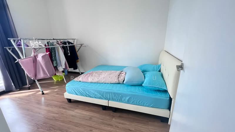 Servis Apartment untuk Disewa di Eco Sky - Crystal Lum - Bedroom - PropertyGuru.com.my
