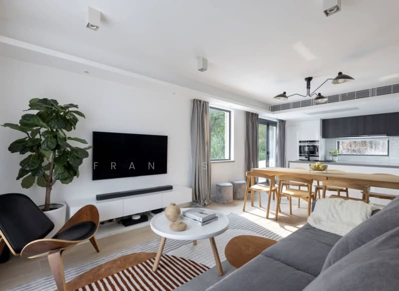 Servis Apartment untuk Dijual di The Rosewoodz @ Bukit Jalil - Francis Ling - Living Room - PropertyGuru.com.my